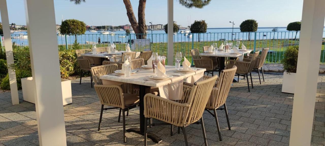 Garden Palace Resort Umag Bagian luar foto