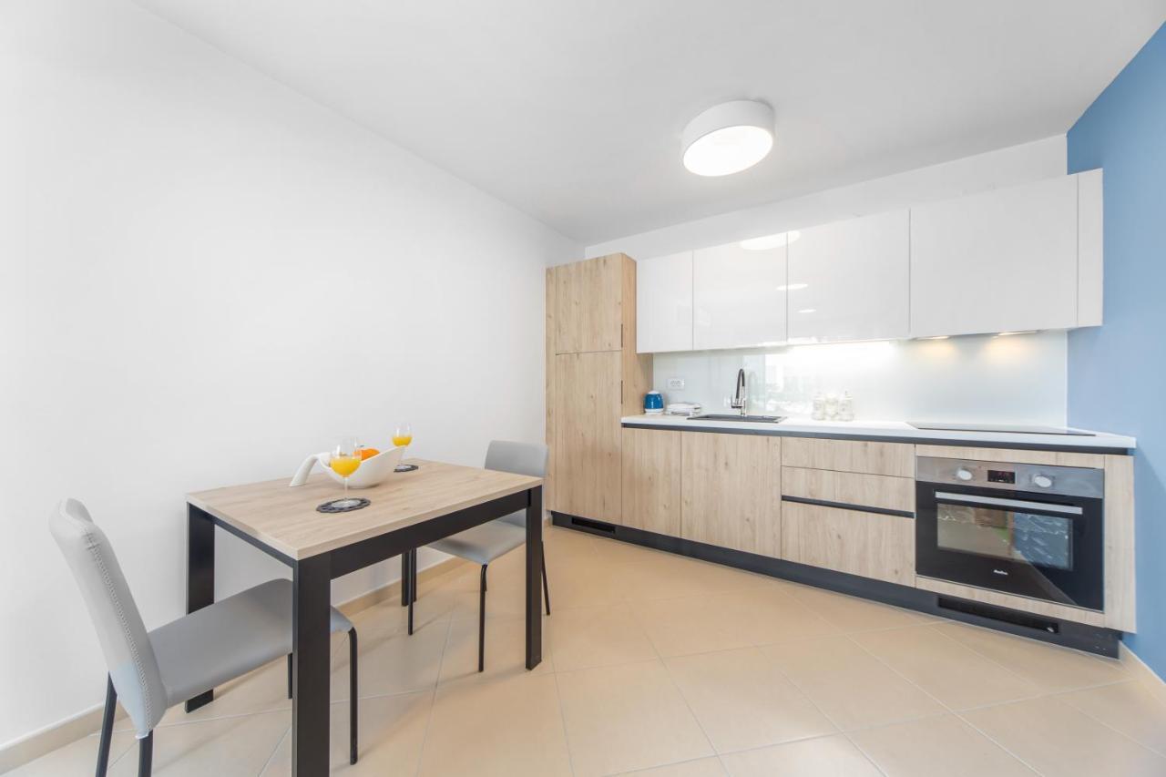 Garden Palace Resort Umag Bagian luar foto