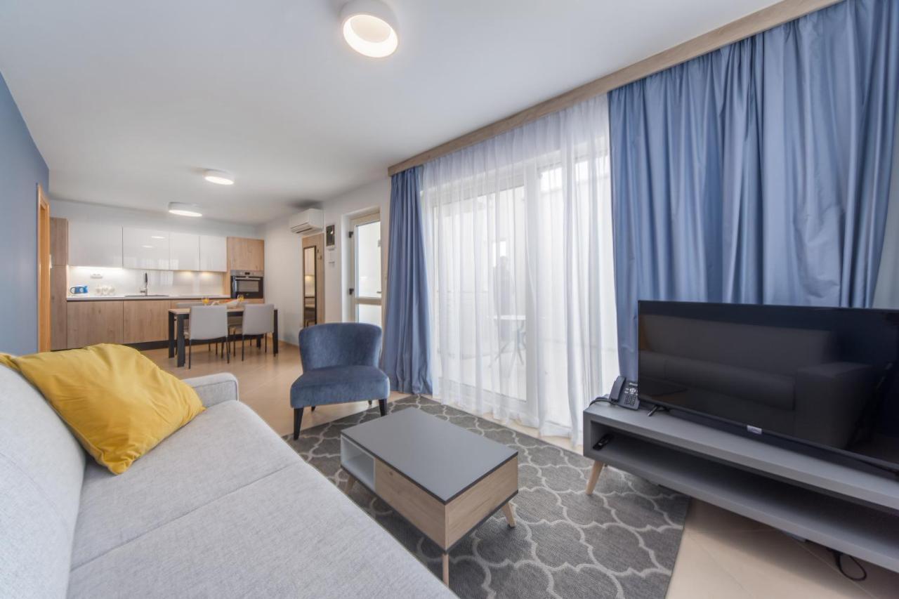 Garden Palace Resort Umag Bagian luar foto